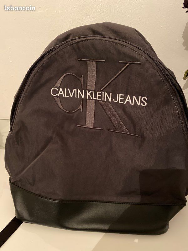 Sac à dos (image 1)