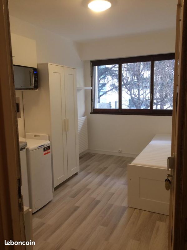 Appartement 1 pièce 12 m² · à Paris · 12 m² · 600 €