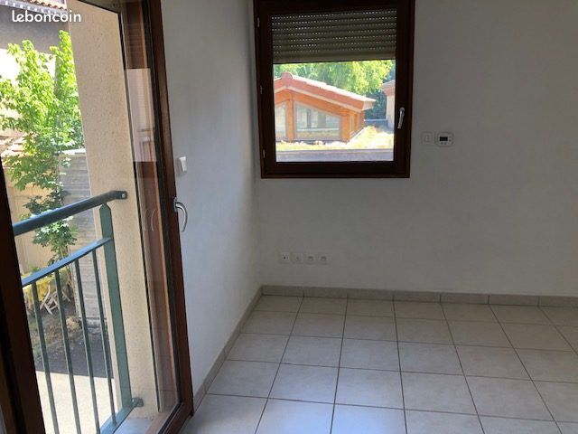 Appartement 1 pièce 15 m² · à Sury-le-Comtal · 15 m² · 280 €/mois