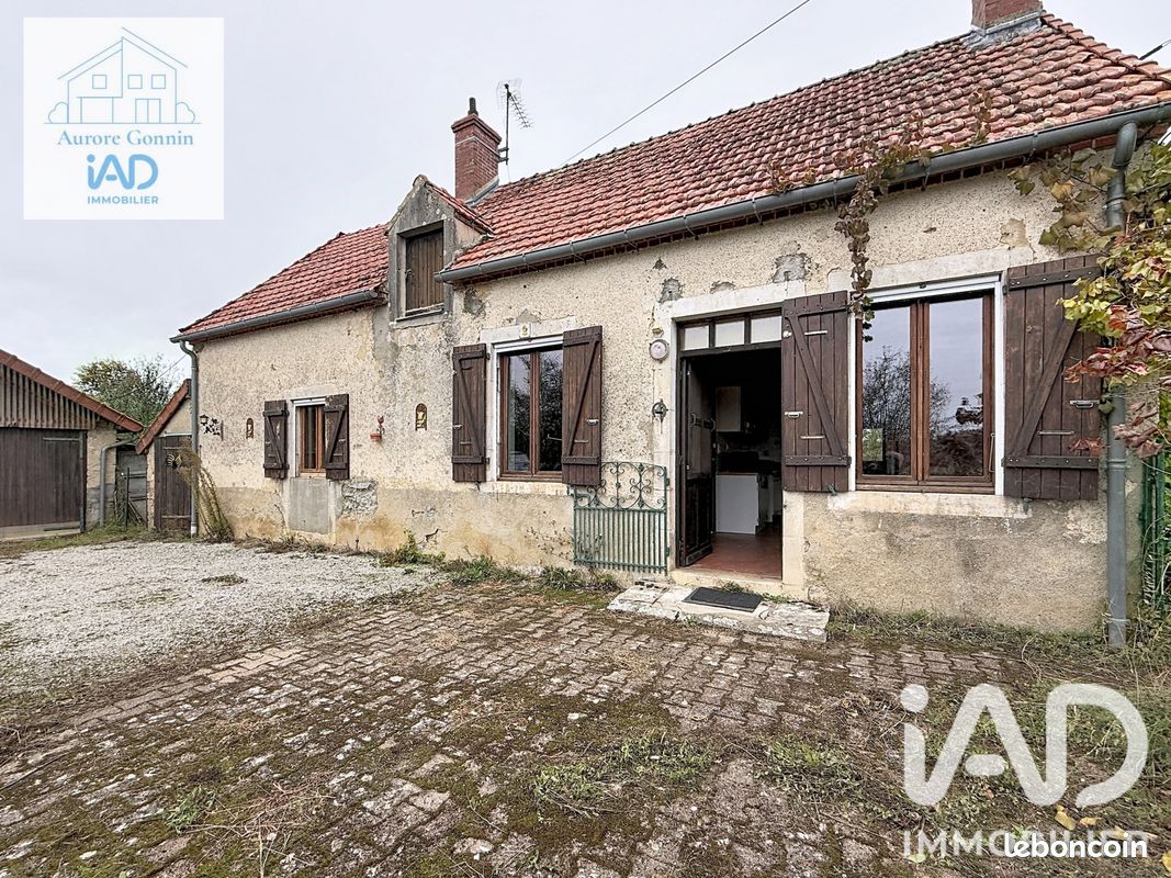 Maison 3 pièces 70 m² · à Givardon · 70 m² · 48 000 €