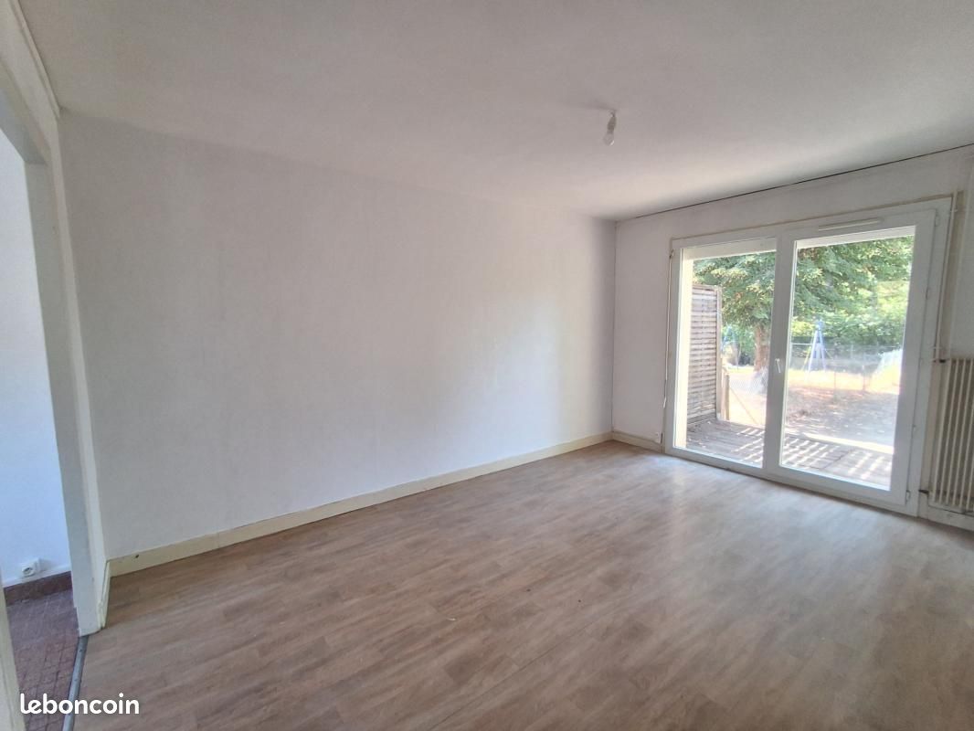 Maison 5 pièces 75 m² · à Châteauroux · 75 m² · 81 000 €