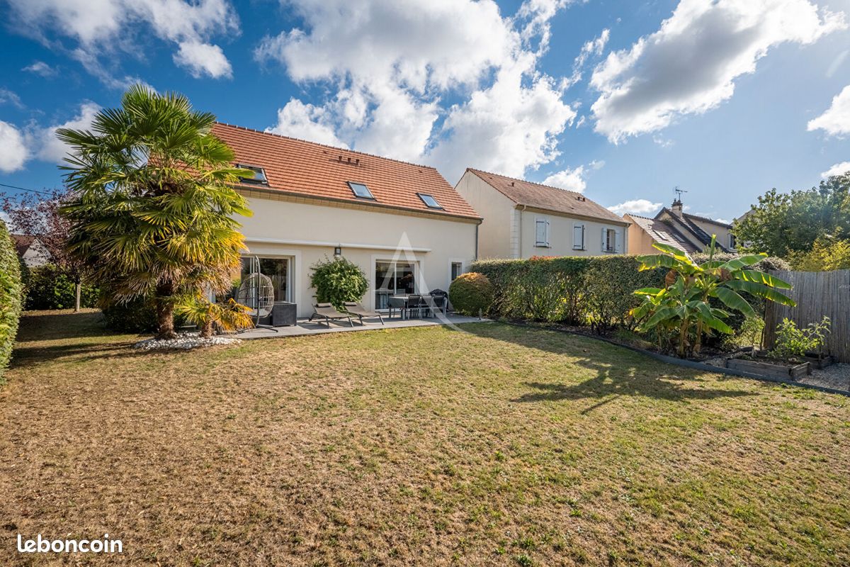 Maison 7 pièces 140 m² · à Pontoise · 140 m² · 610 000 €