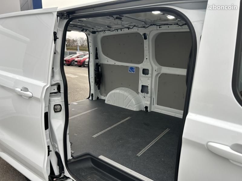 Ford Transit Custom Fg 300 L1H1 2.0 EcoBlue 150ch Limited (image 12)
