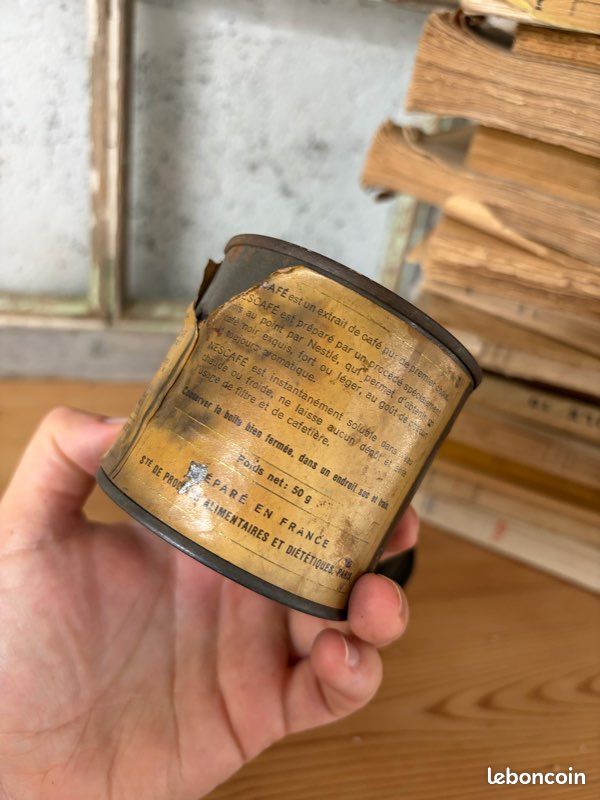 Lot de 2 anciennes boîtes de café Nescafé en métal Nestlé vintage / rétro (image 5)