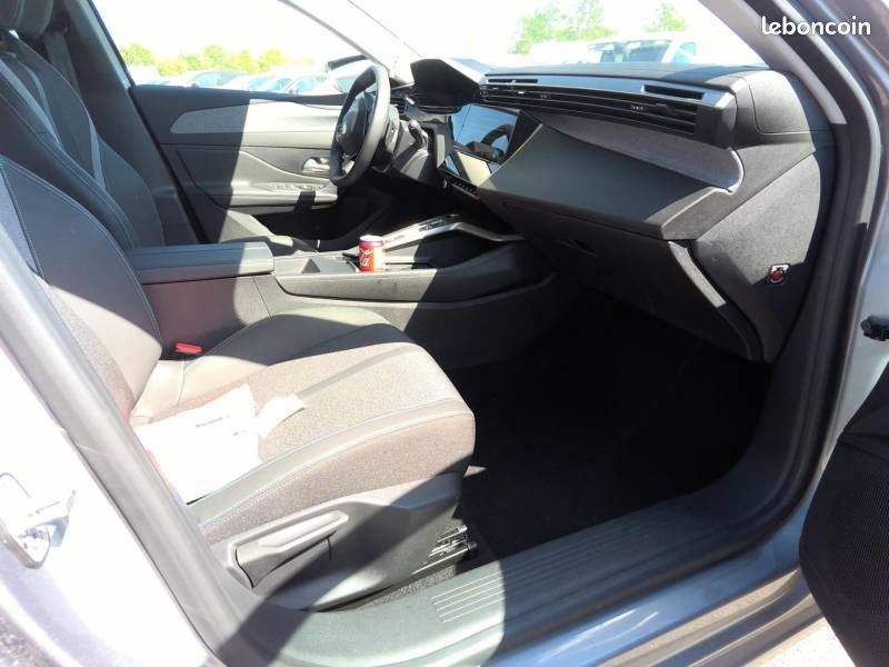 Peugeot 308 Hybrid 145 e-DCS6 Allure (image 3)
