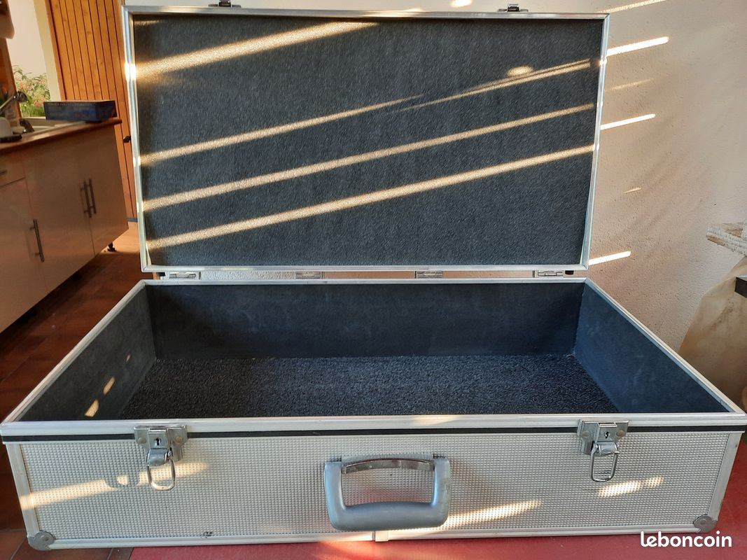 Vente Valise aluminium (image 2)