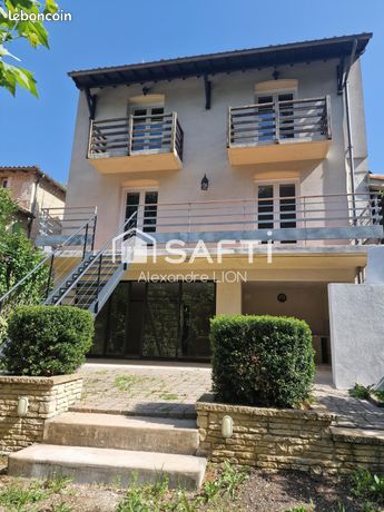 Maison 6 pièces 145 m²