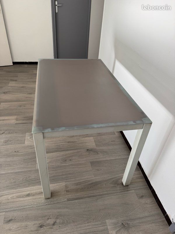 Table (image 2)