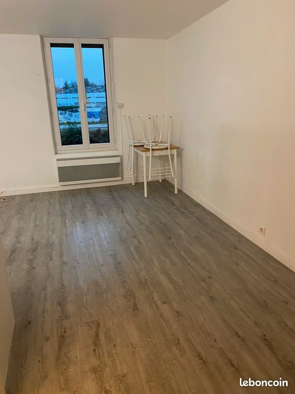 Appartement 1 pièce 20 m² · à Amiens · 20 m² · 360 €