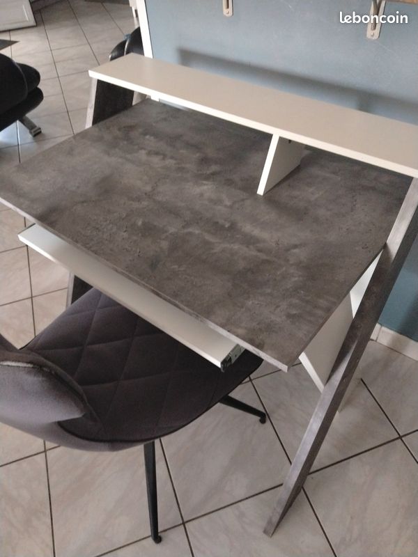 Bureau + chaise (image 1)