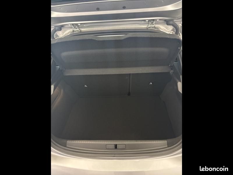 Peugeot 208 1.2 Hybrid 100ch Allure e-DCS6 (image 17)