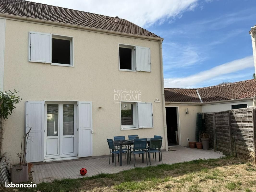 Maison 5 pièces 94 m² · à Mormant · 94 m² · 243 000 €