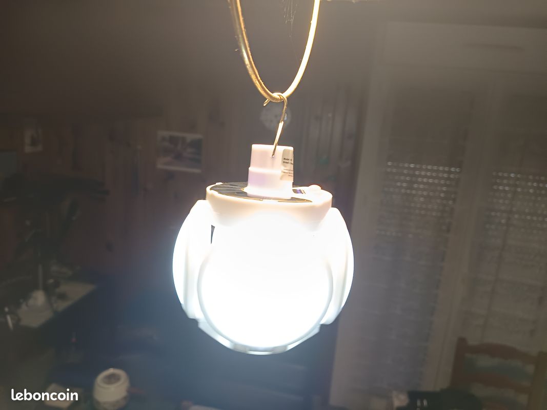 Lampe à LED à suspendre avec 5 faces dépliables (image 2)