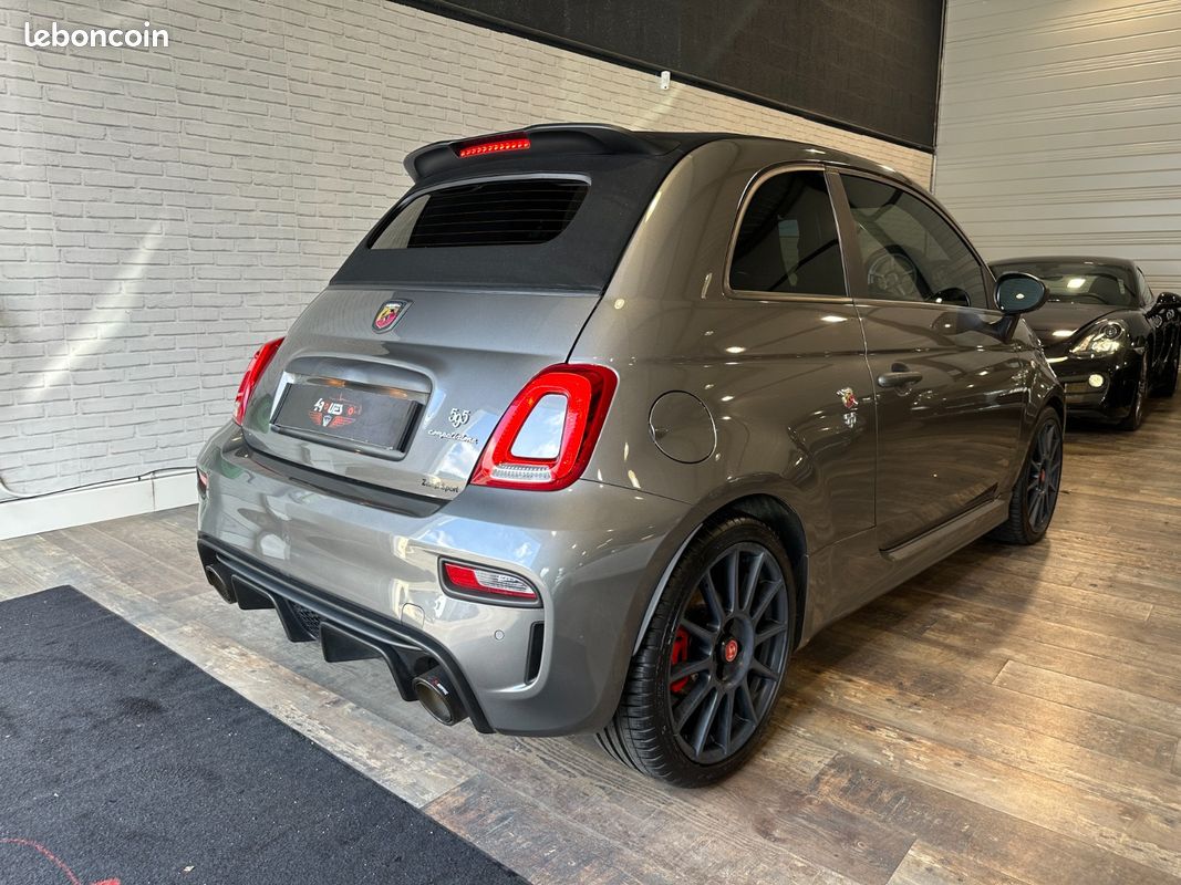 ABARTH 595 1.4 T-Jet Competizione Ligne AKRA + Pack Carbone + Beats Audio (image 17)