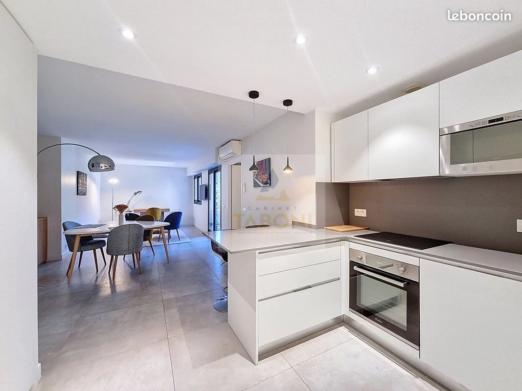 Appartement 2 pièces 52 m² · à Nice · 52 m² · 269 500 €