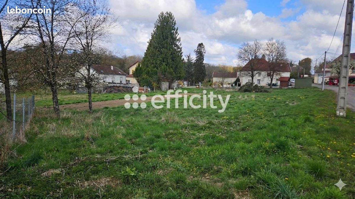 Terrain 2 467 m² Fontenois Les Montbozon · à Fontenois-lès-Montbozon · 59 974 €
