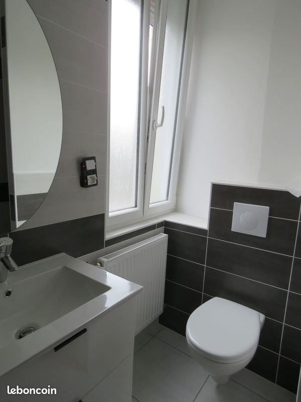 Appartement T2 équipé - Châtellerault 86100 (image 2)