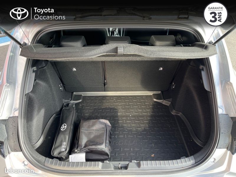 Toyota Corolla 1.8 140ch Design Pack Confort (image 10)