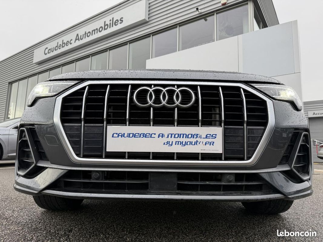 AUDI Q3 45 TFSIe 245 ch S tronic 6 S line (image 40)