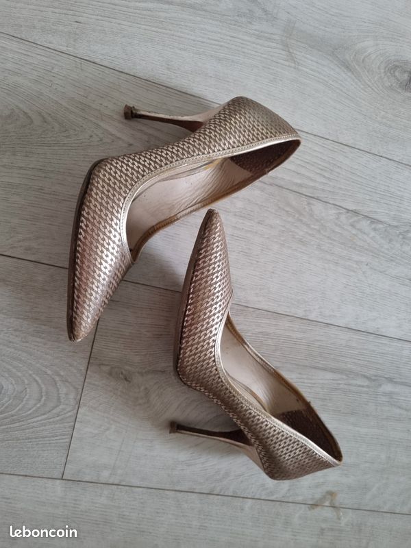 Escarpins Femme San Marina Escarpin Dore Shoes San Marina Escarpin