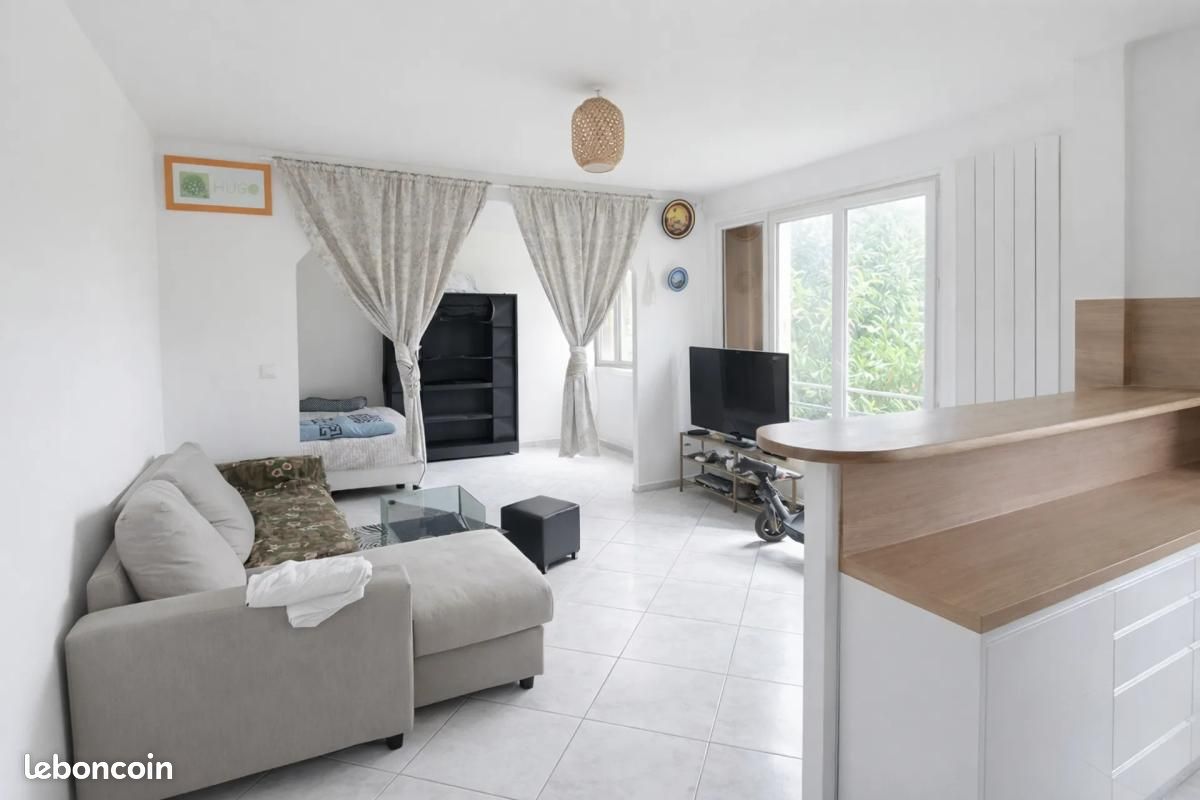 Appartement 3 pièces 50 m² · à Épinay-sur-Seine · 50 m² · 159 000 €