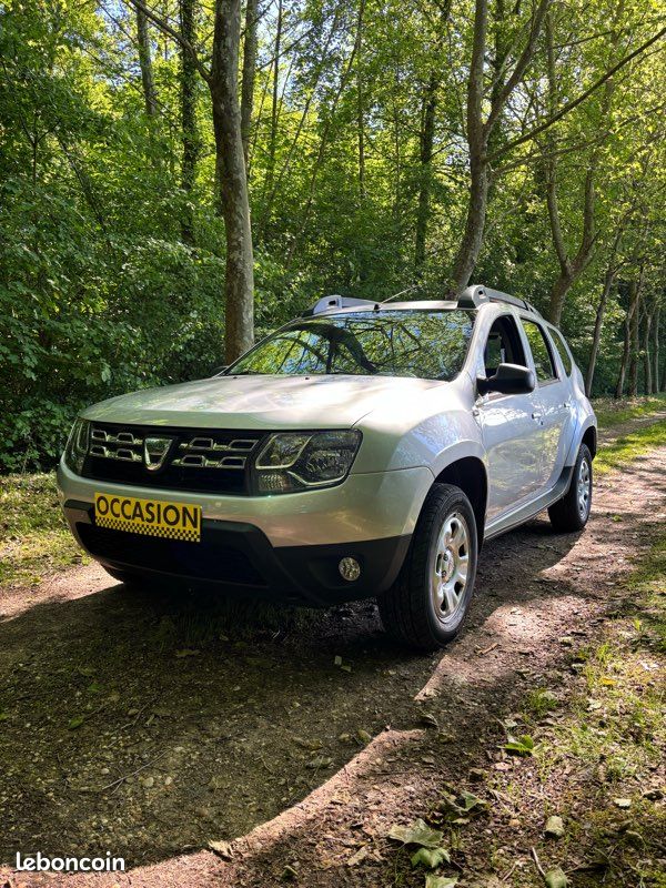 Dacia Duster 4x4 Lauréate 110cv Dci (image 1)