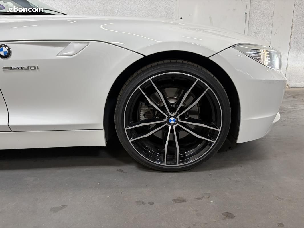 Bmw z4 (e89) sdrive30i 258 luxe (image 35)