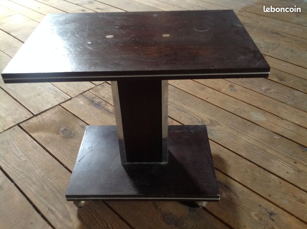 Table à roulettes années 70 (image 2)