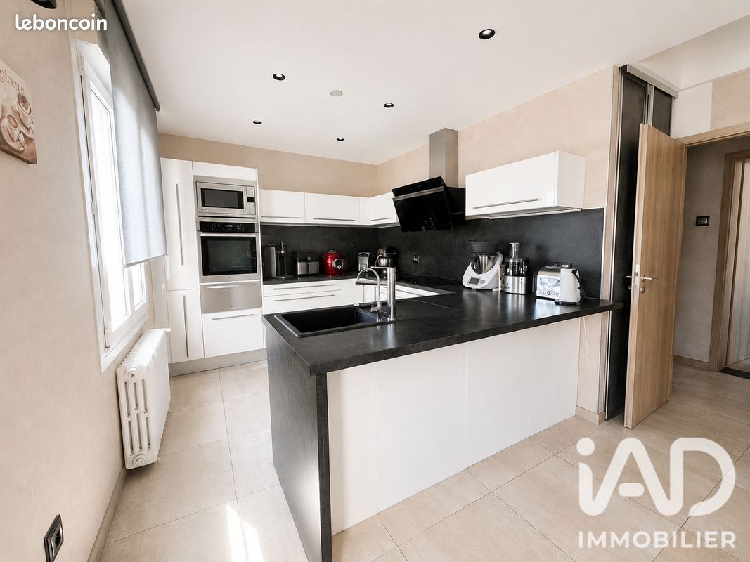 Maison 6 pièces 149 m² · à Guénange · 149 m² · 355 000 €