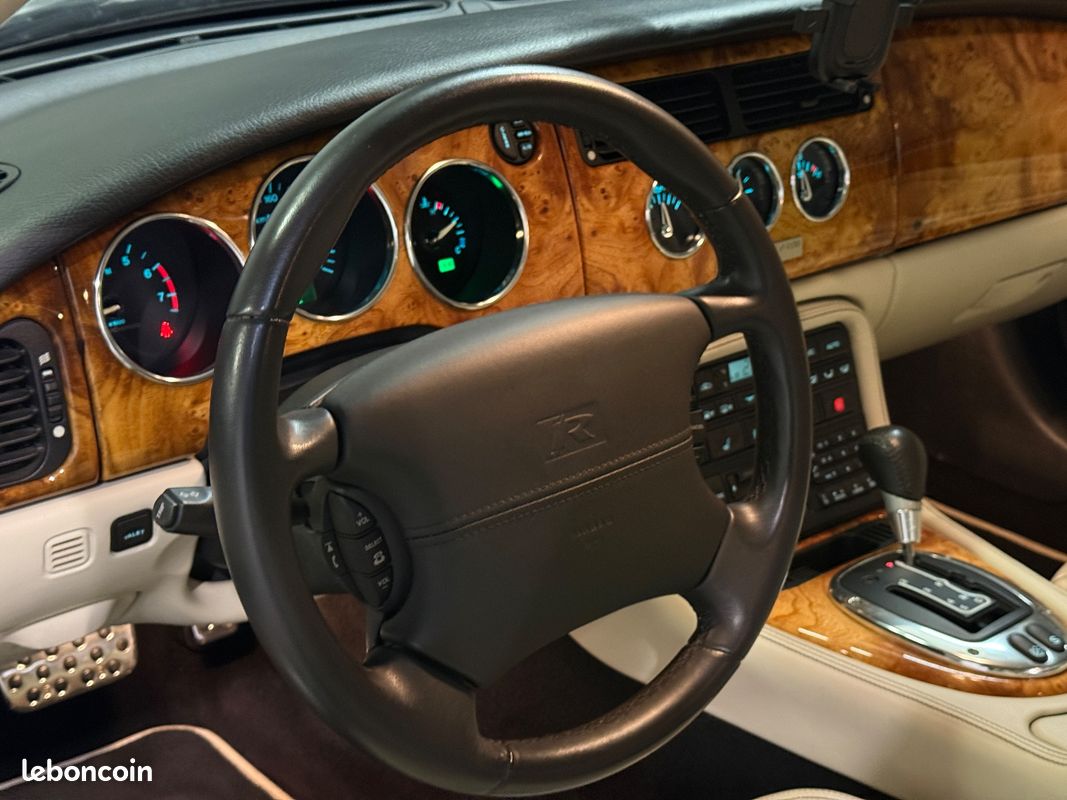 Jaguar xkr coupe 4.2 395ch s supercharged bva spirit of legend/ 1ere main/ historique complet (image 4)