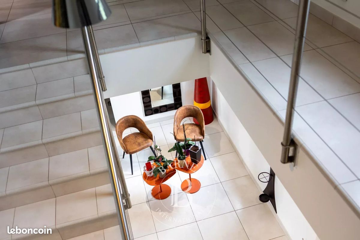 Villa 7 pièces 260 m² (image 24)