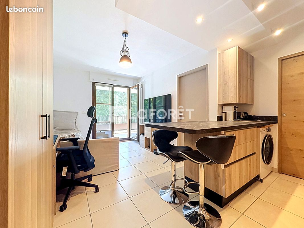 Appartement 2 pièces 31 m² · à Challes-les-Eaux · 31 m² · 210 000 €