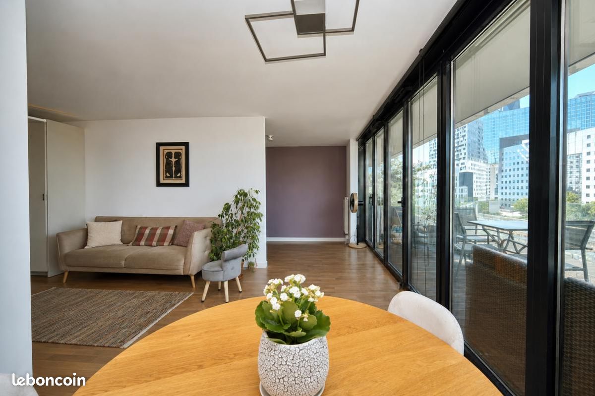 Appartement 4 pièces 81 m² · à Nanterre · 81 m² · 520 000 €