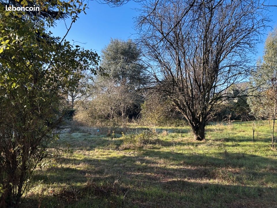 Terrain 520 m² Le Lion D Angers · à Le Lion-d'Angers · 89 500 €