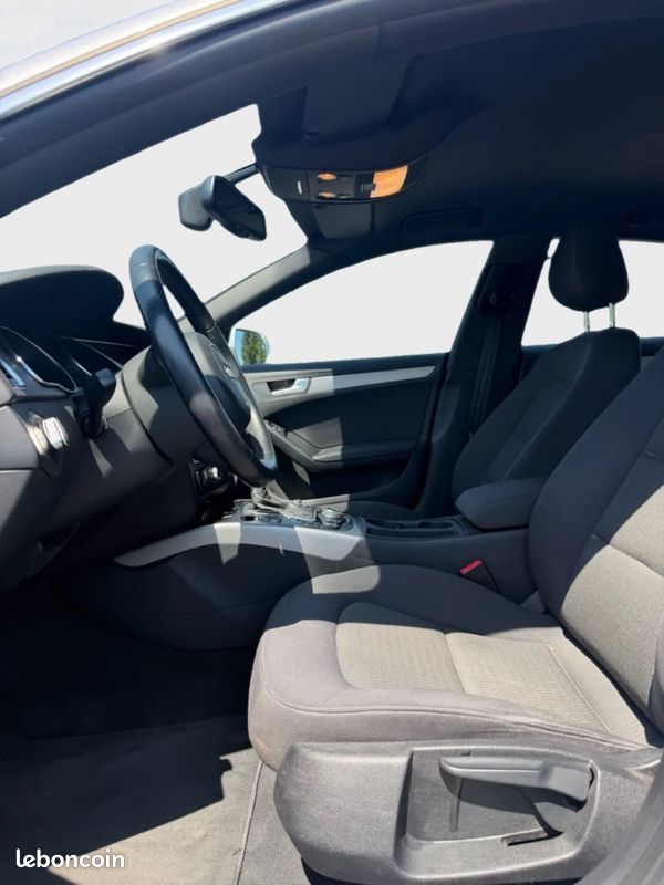 Audi A5 Sportback 3.0 V6 TDI 204ch Multitronic Ambiente GPS Xénon Radar AR (image 7)