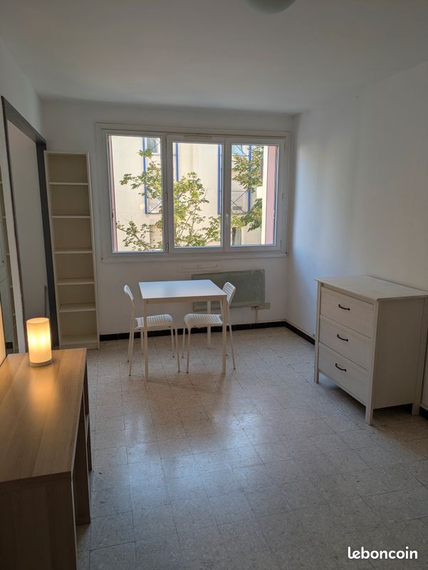 Appartement 1 pièce 27 m² · à Marseille · 27 m² · 570 €
