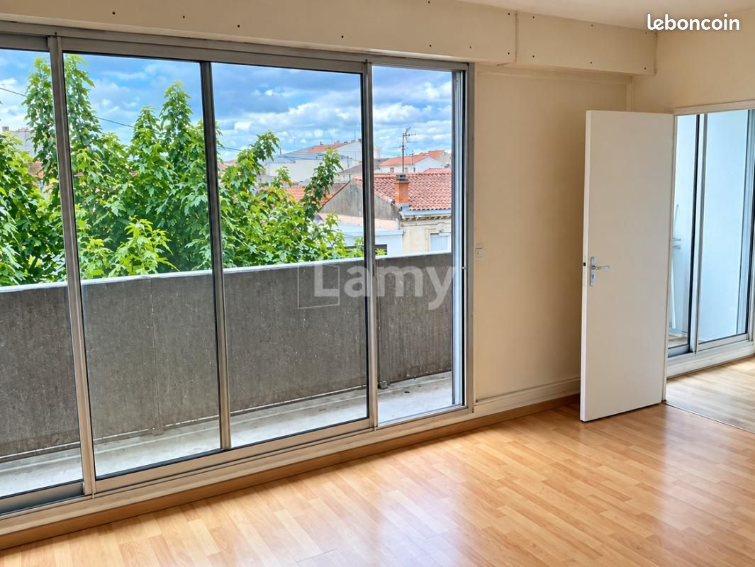 Appartement 1 pièce 30 m² · à Bordeaux · 30 m² · 566 €/mois