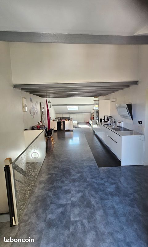 Appartement 5 pièces 105 m² · à Maisons-Alfort · 105 m² · 2 200 €
