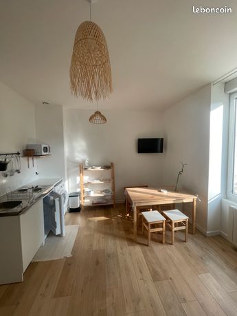 Appartement T2 dans une maison Saint-Étienne