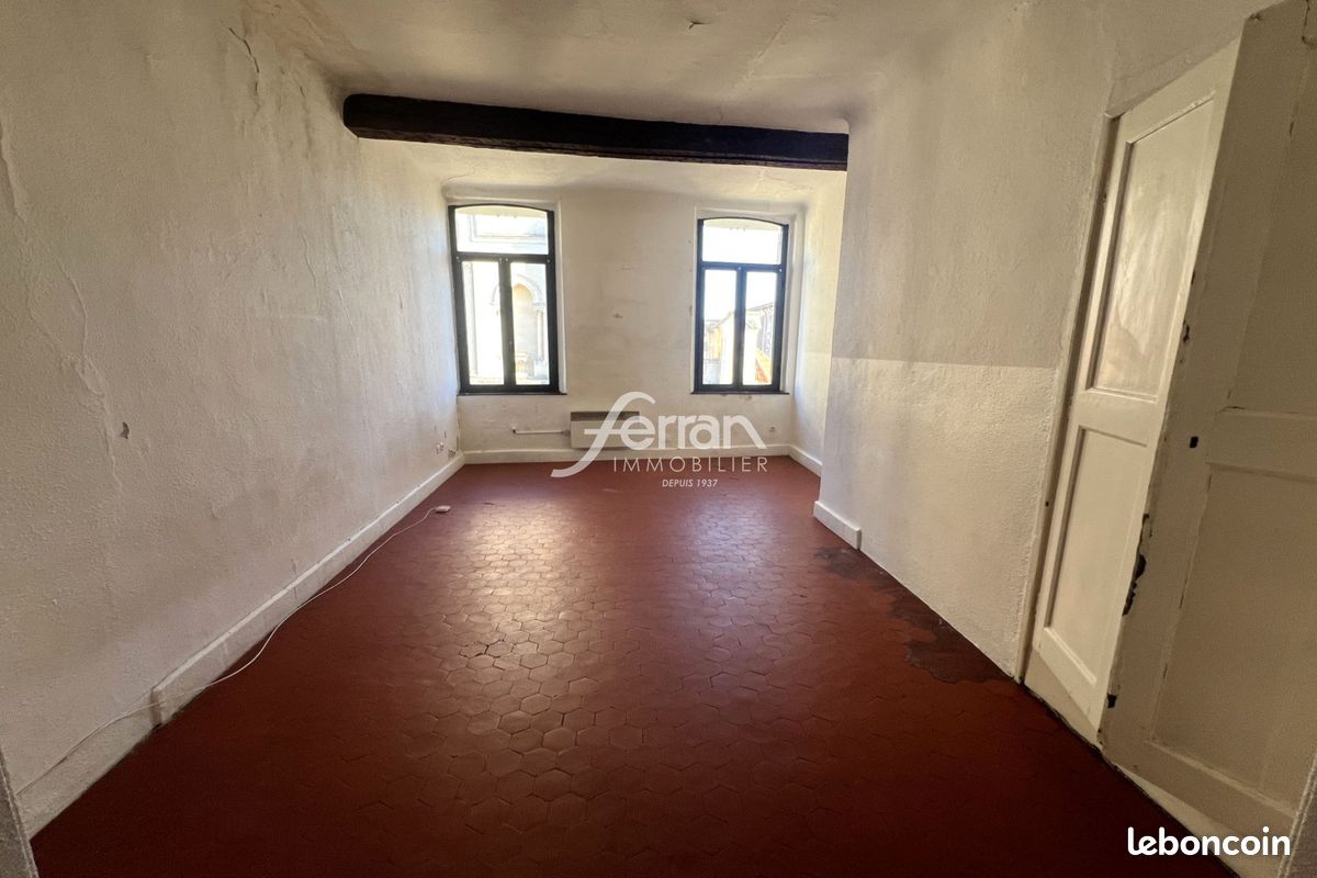 Appartement 1 pièce 42 m² · à Draguignan · 42 m² · 63 000 €
