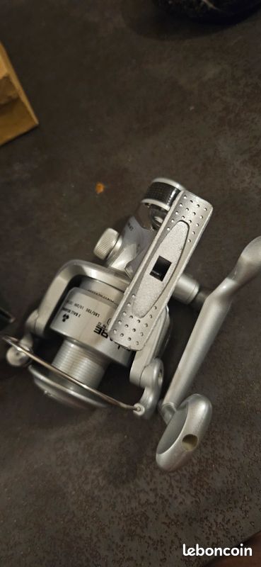 Moulinet pêche - Sport & Plein air