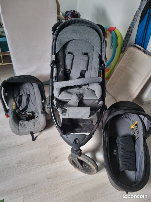 Vend poussette 3 en 1 (image 5)