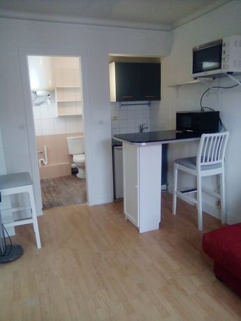 Appartement a louer paris-11e-arrondissement - 2 pièce(s) - 27 m2 - Surfyn