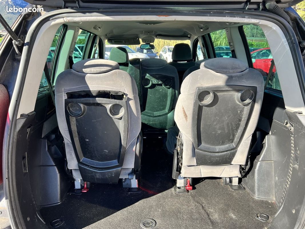 Peugeot 807 2.0 HDI136 FAP FAMILY (image 17)