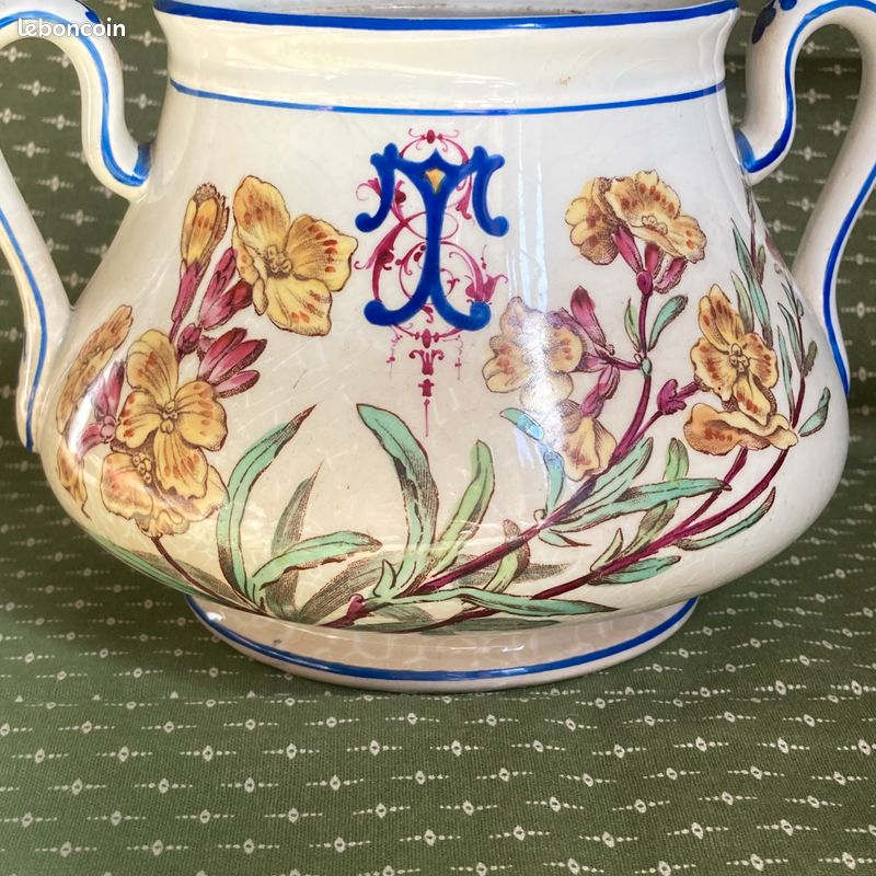 Ancien sucrier Service Nella Vieillard oiseau polychrome fleurs, pot ravissant (image 1)