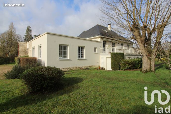 Maison familiale 11 pièces 192 m²