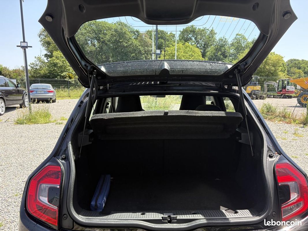 RENAULT TWINGO 1.0 Sce - 75 III BERLINE Zen PHASE 2 (image 10)