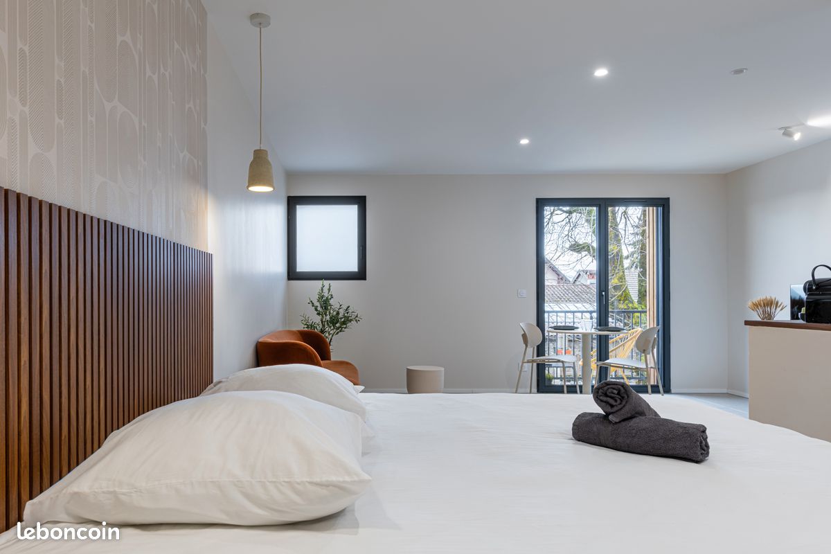 Appartement 1 pièce 40 m² · à Thoiry · 40 m² · 1 450 €