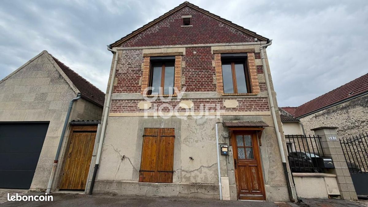 Maison 2 pièces 58 m² · à Saint-Sauveur · 58 m² · 120 000 €