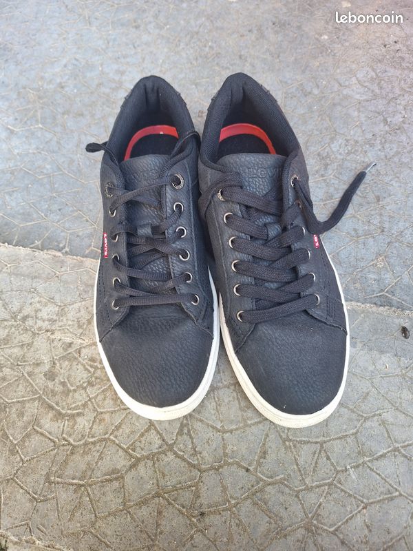 Chaussure levi's taille 40 (image 1)